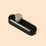 Relight Moment Universaldimmer, schwarz, mit Drehregler aus Messing, vernickelt 2
